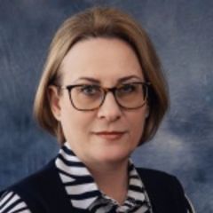 Захарова Елена
